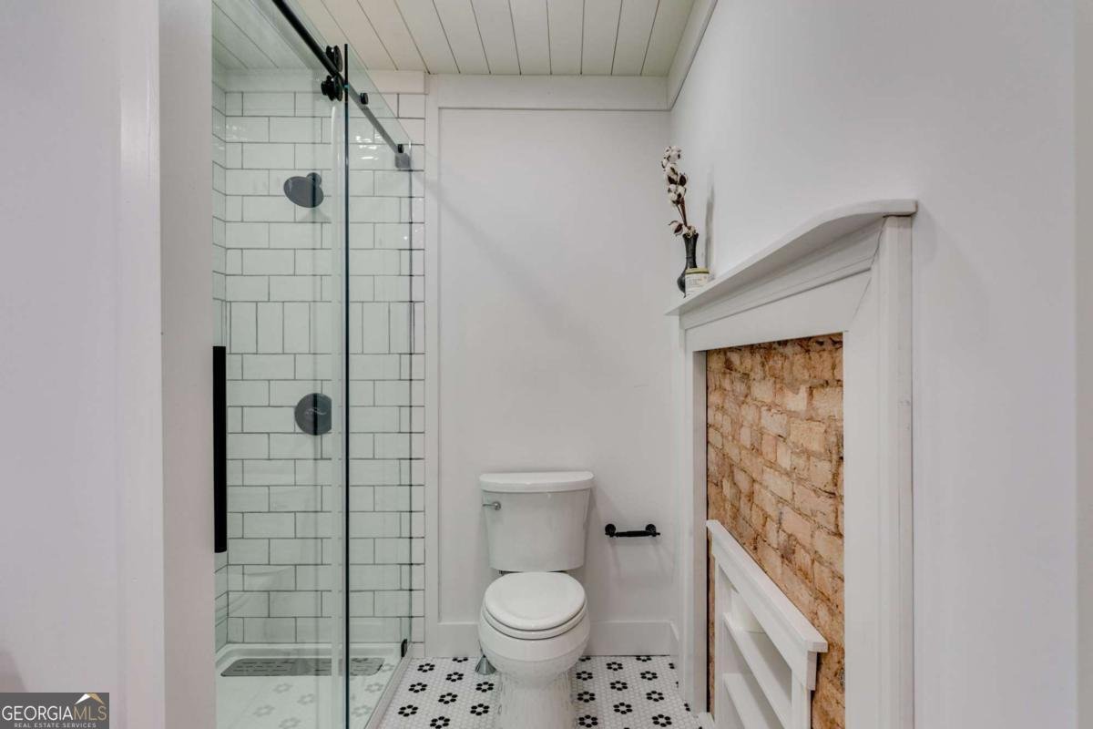 1221 Parsonage Road Madison - 27