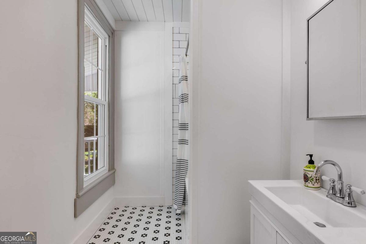 1221 Parsonage Road Madison - 33