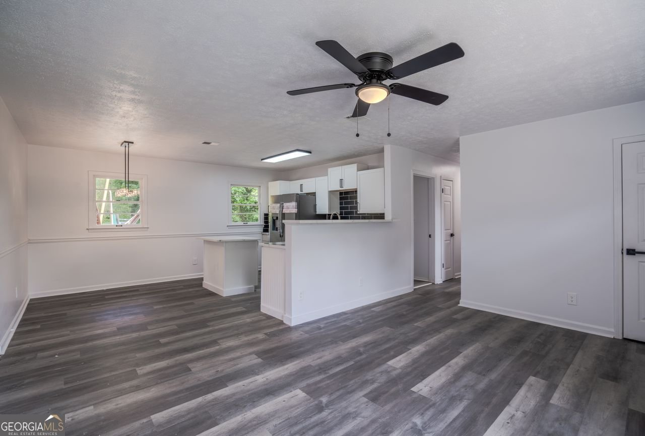 3570 BRIAR Lithia springs - 8
