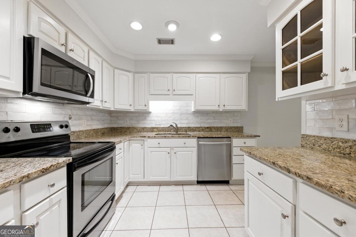 4477 Village Drive Atlanta - 11