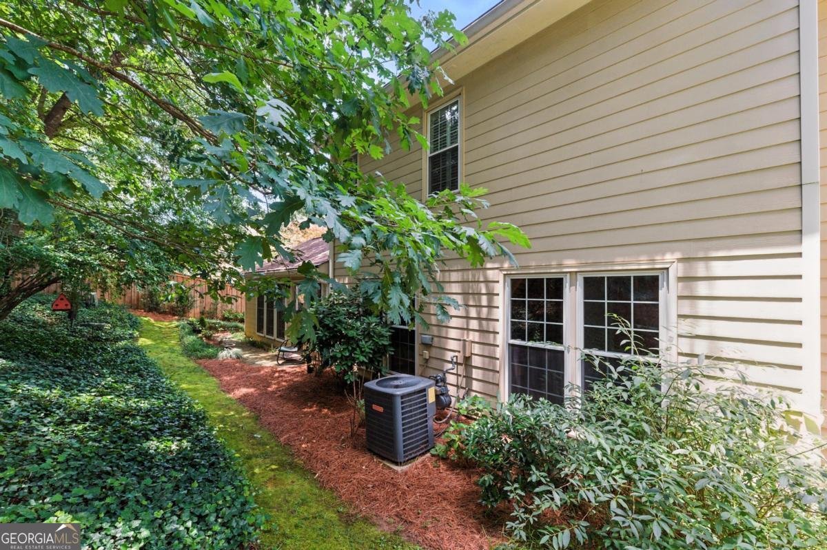 4477 Village Drive Atlanta - 18