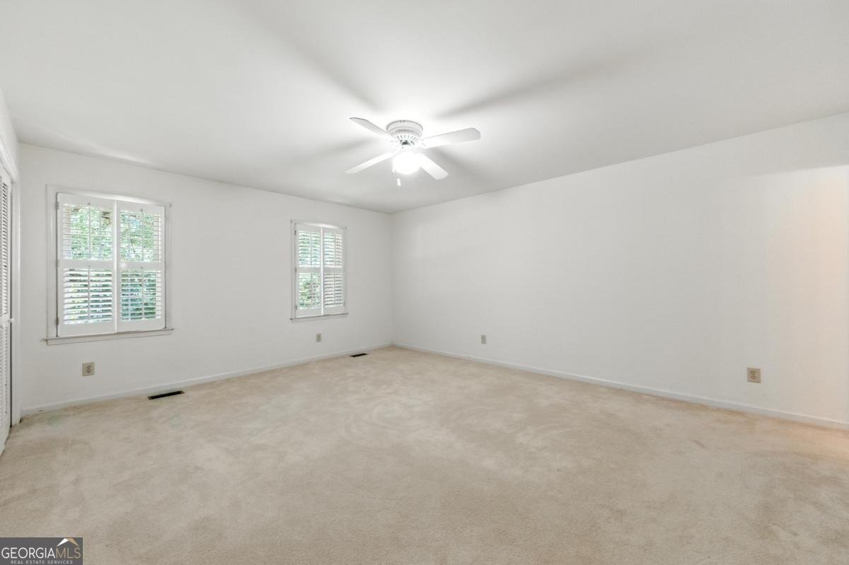 4477 Village Drive Atlanta - 23