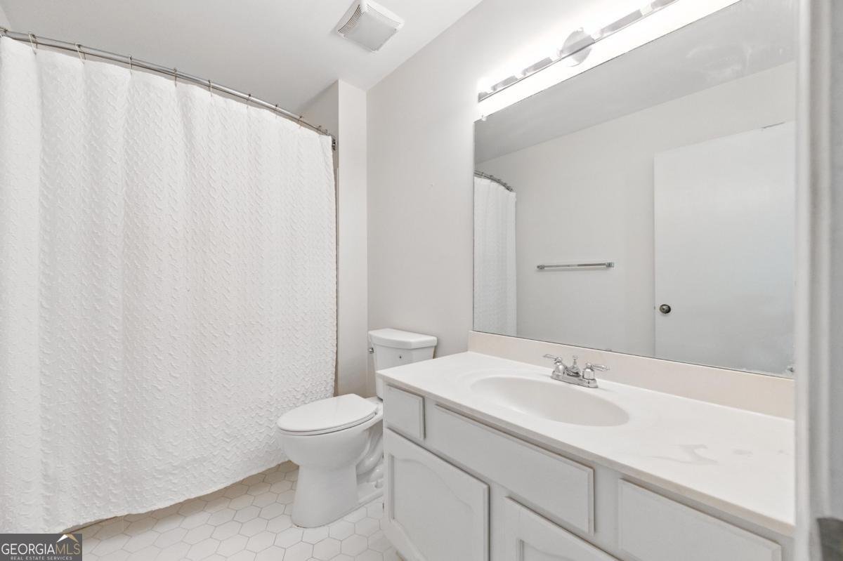 4477 Village Drive Atlanta - 24