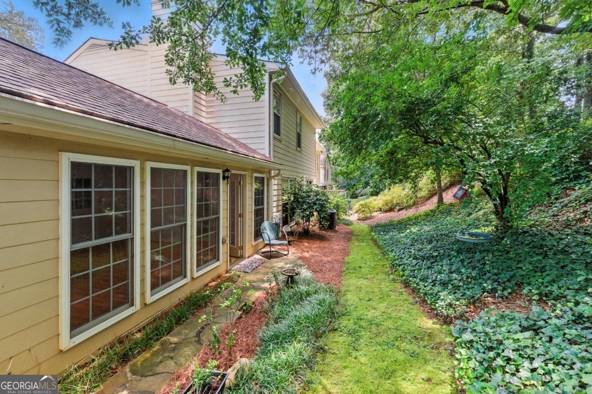 4477 Village Drive Atlanta - 5