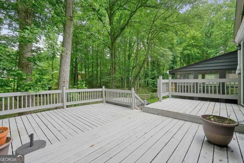 588 Benson Hurst Drive Mableton - 29