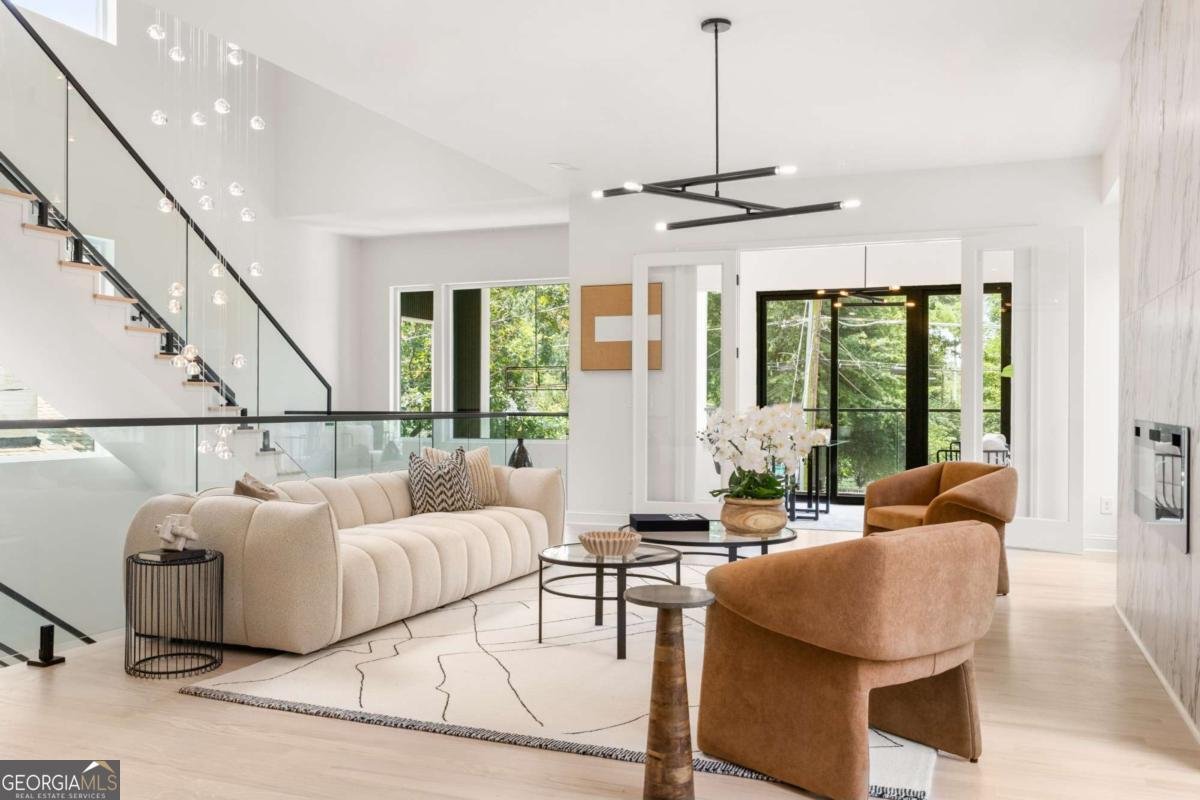 1102 Sanders Avenue Atlanta - 2