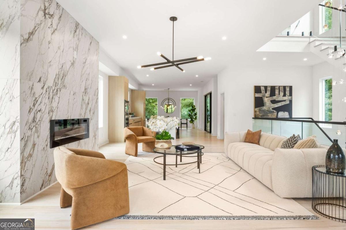 1102 Sanders Avenue Atlanta - 25
