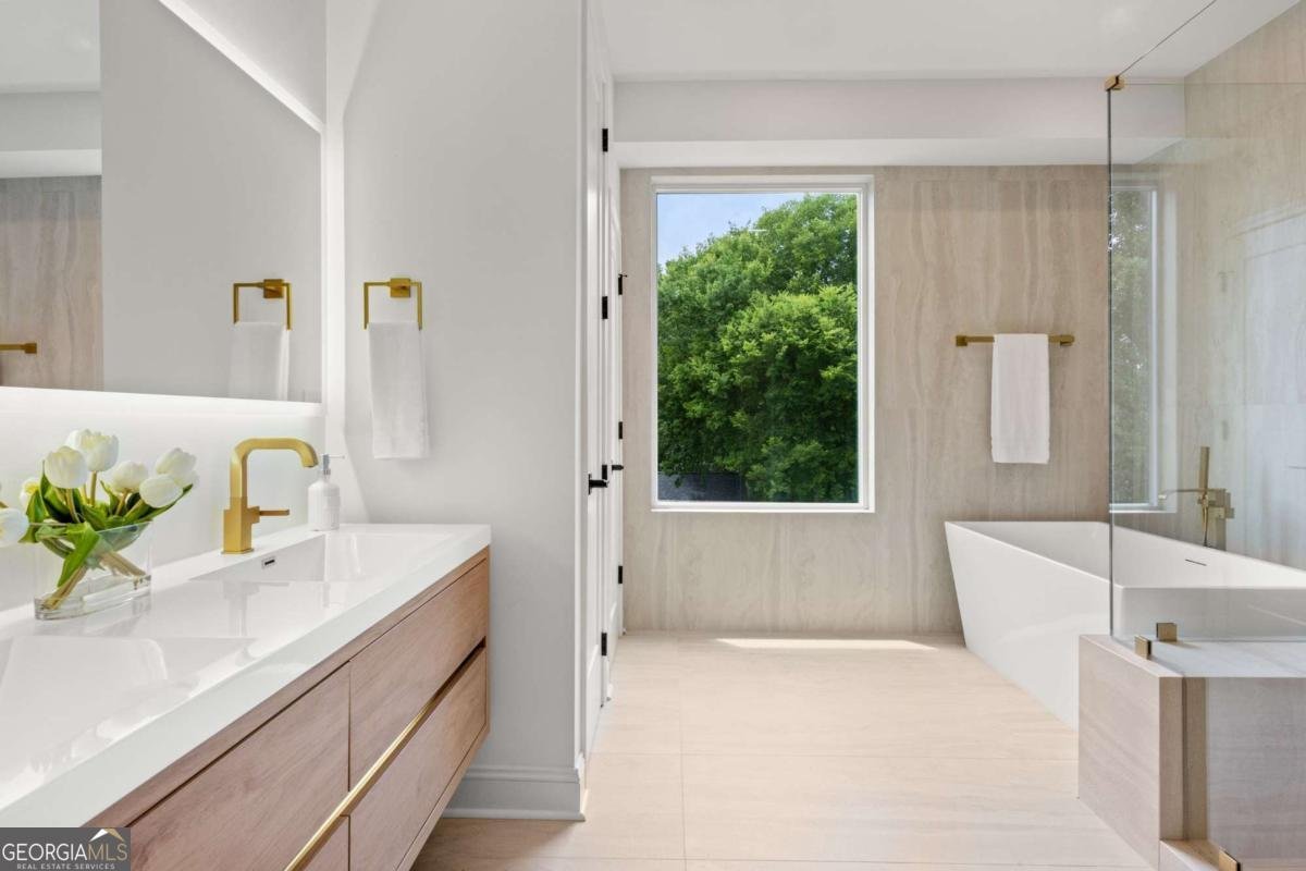 1102 Sanders Avenue Atlanta - 4