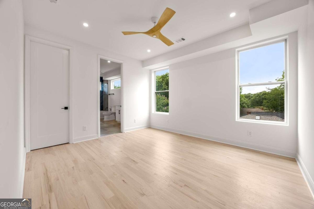 1102 Sanders Avenue Atlanta - 54