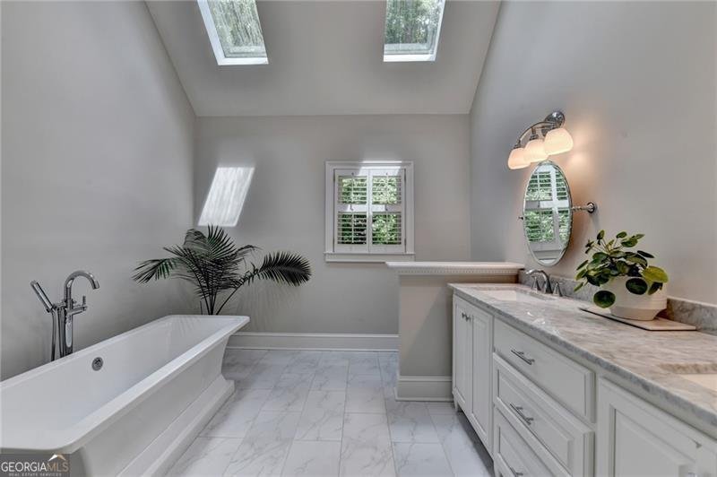 9585 Fenbrook Court Johns Creek - 39