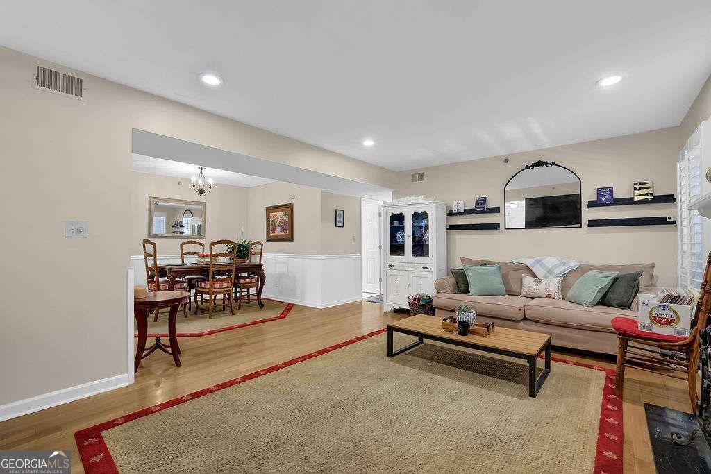 4081 Riverlook Parkway Marietta - 4