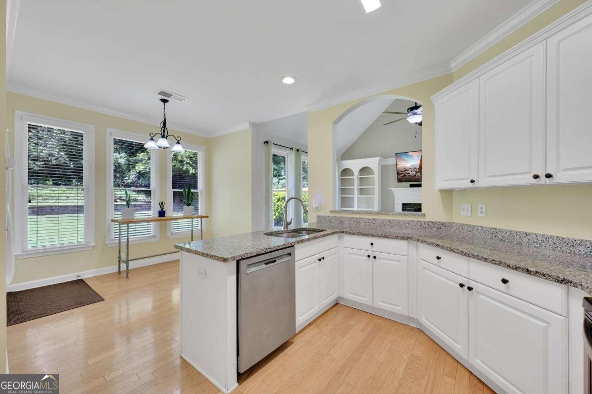 4206 Moccasin Trail Woodstock - 21