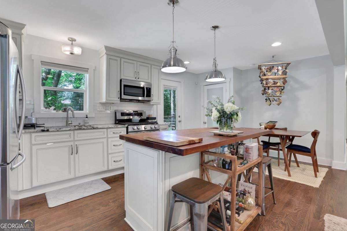 3093 Del Monico Drive Decatur - 8