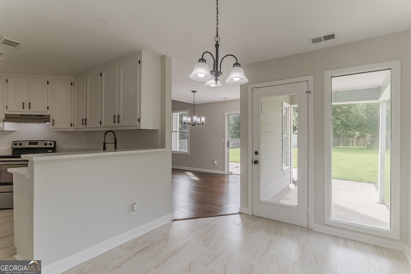 250 Meadow View Drive Grayson - 1