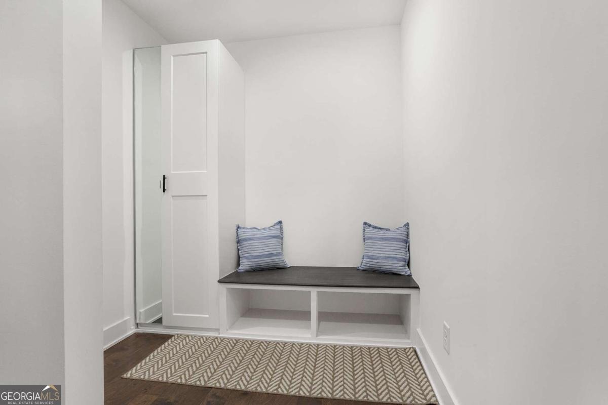 1244 Chelsea Circle Atlanta - 60