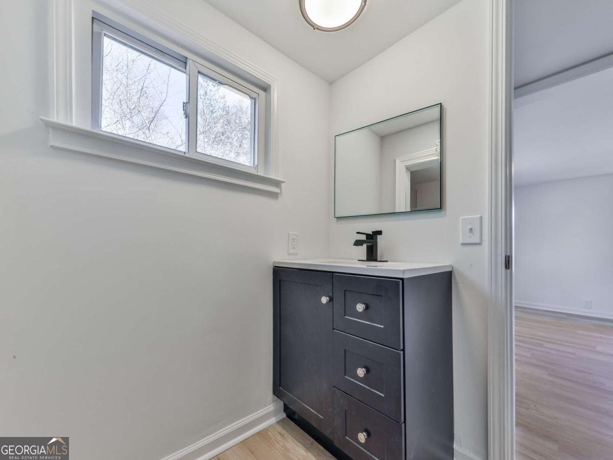 337 Theodore Cox Circle Canton - 24