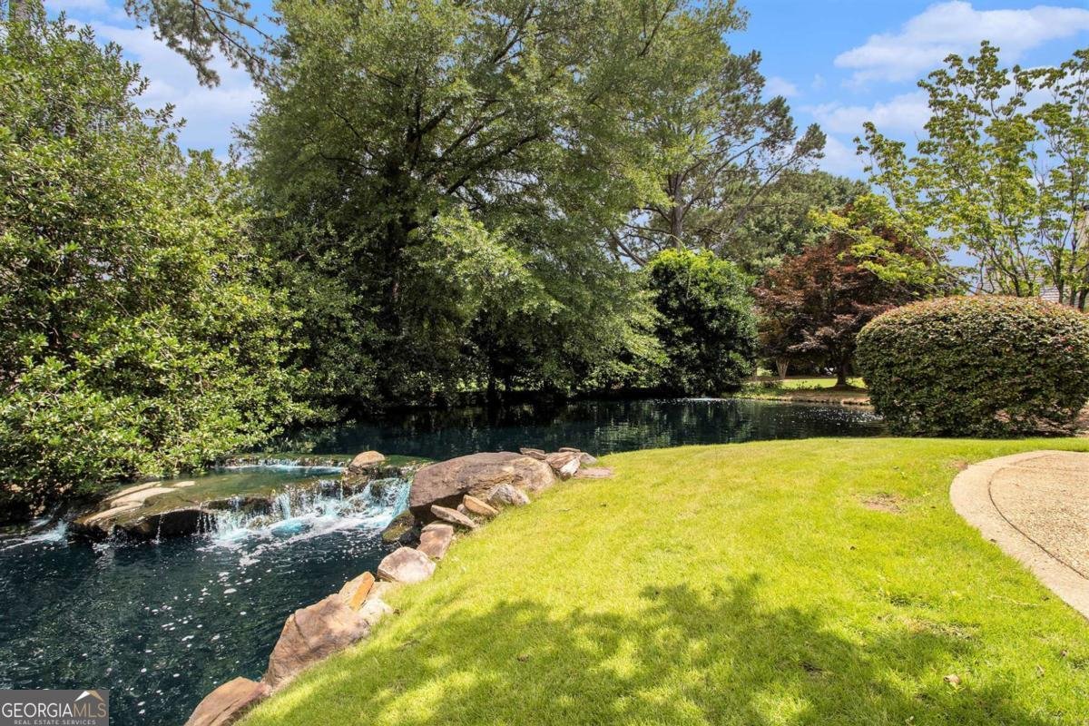 6300 Brookside Place Roswell - 4