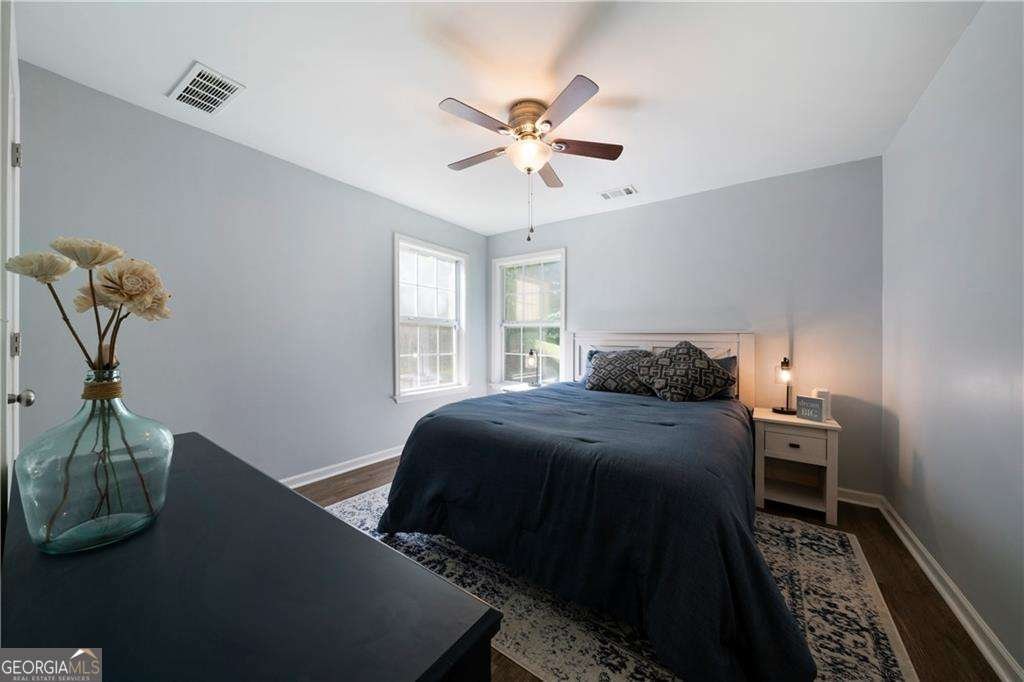 203 Longwood Crossing Dallas - 17