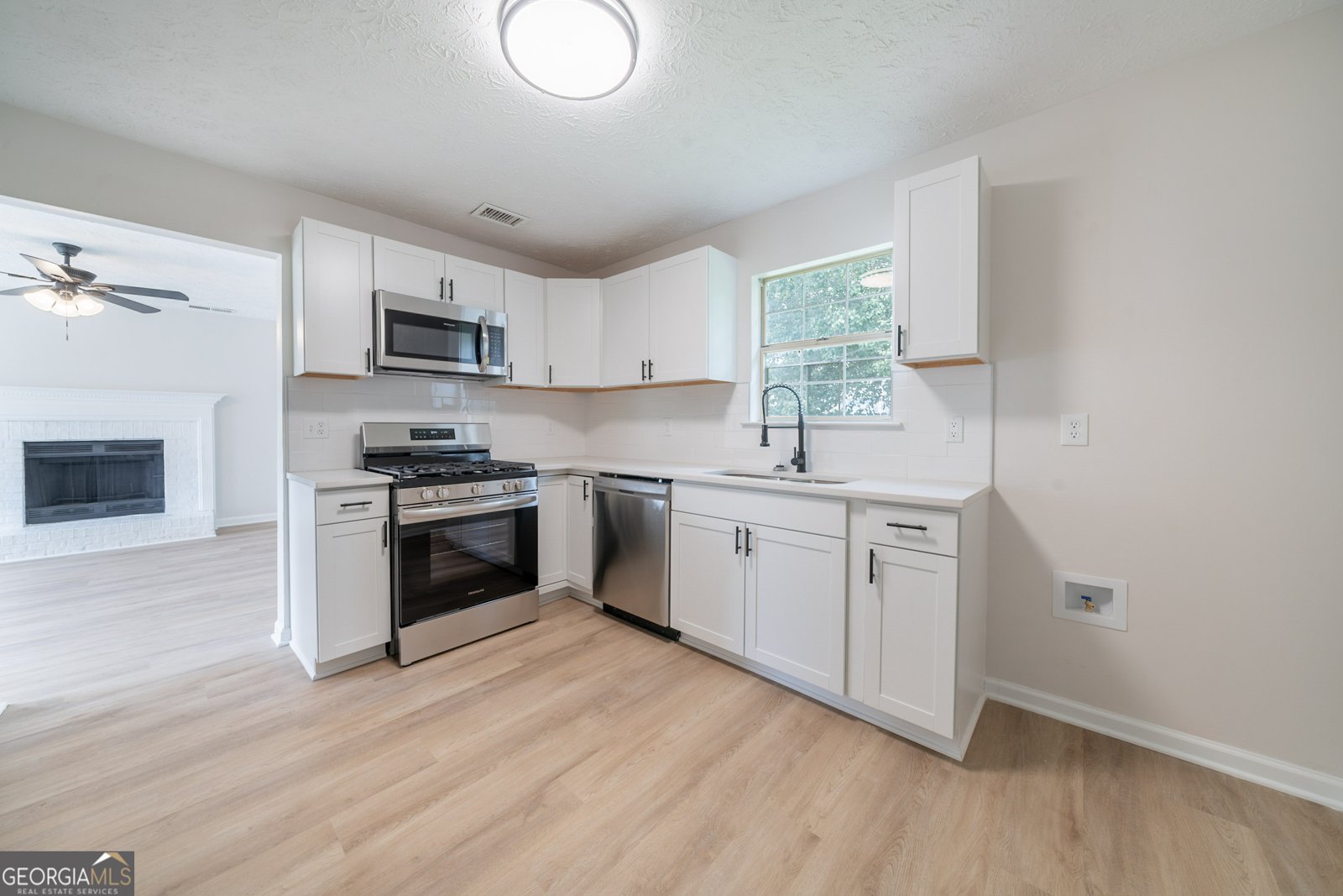 5916 Farmbrook Lane Rex - 7