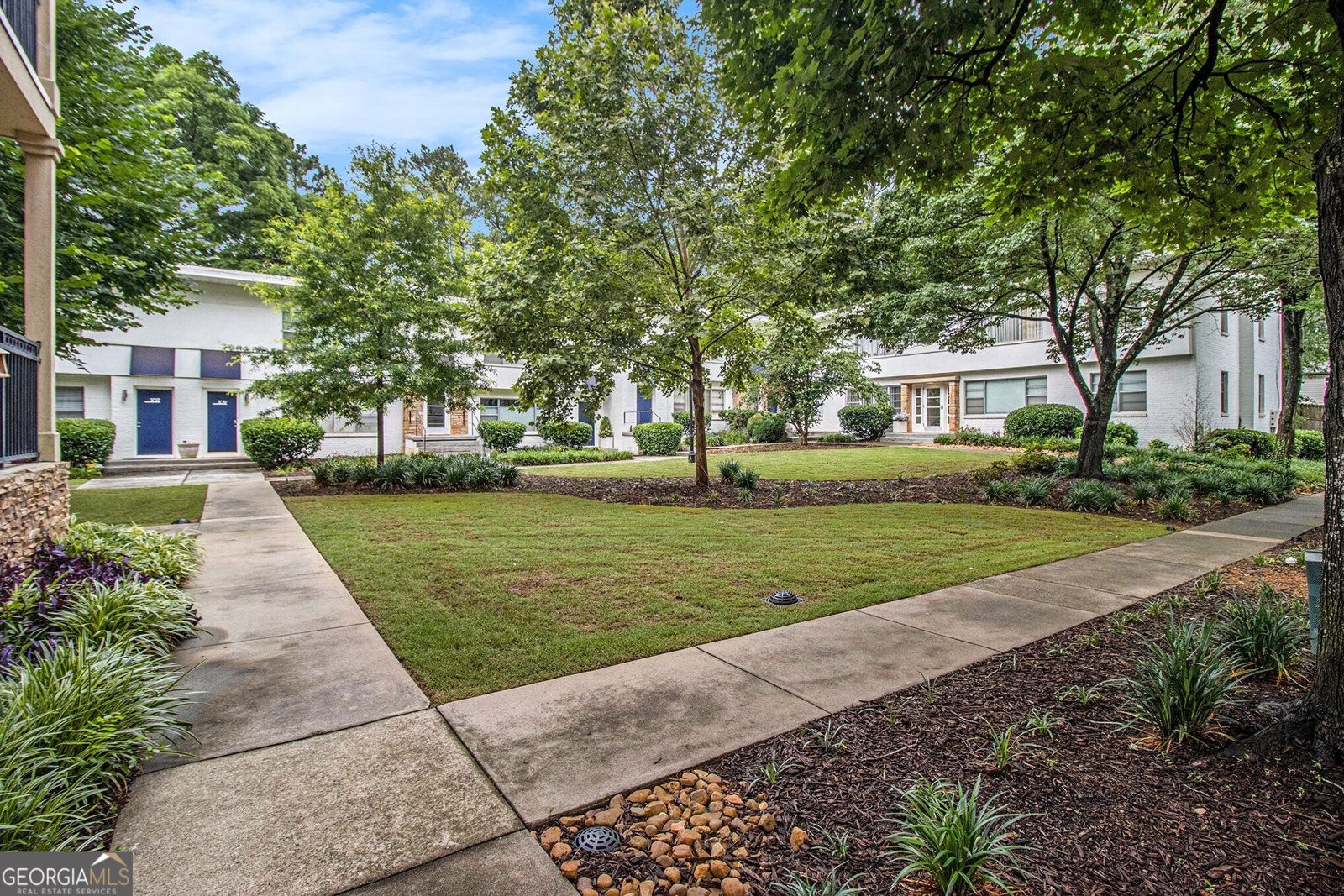 2230 Cheshire Bridge Road Atlanta - 24