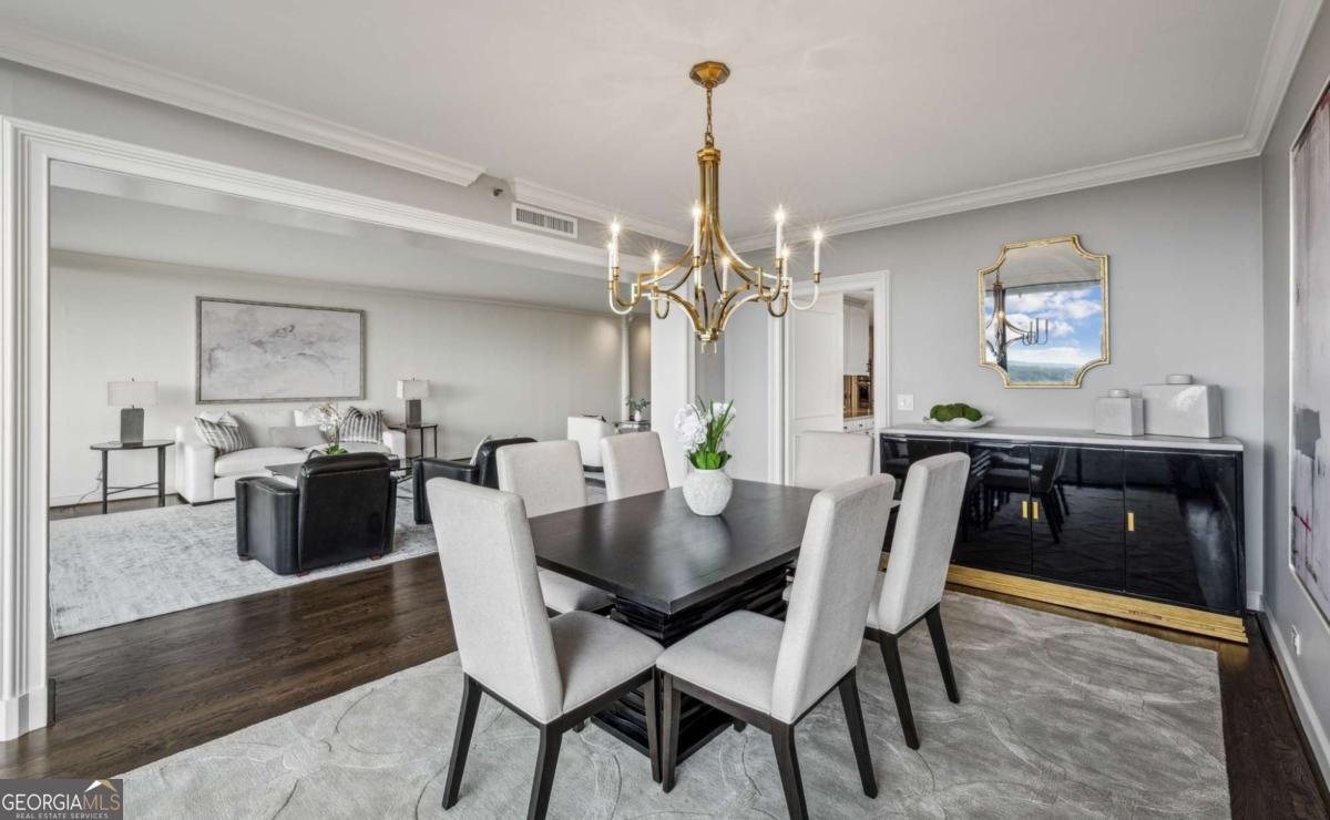 2660 Peachtree Road Atlanta - 27