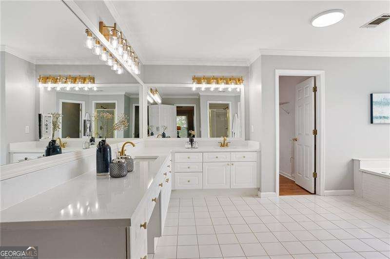 1552 Brentwood Drive Marietta - 7