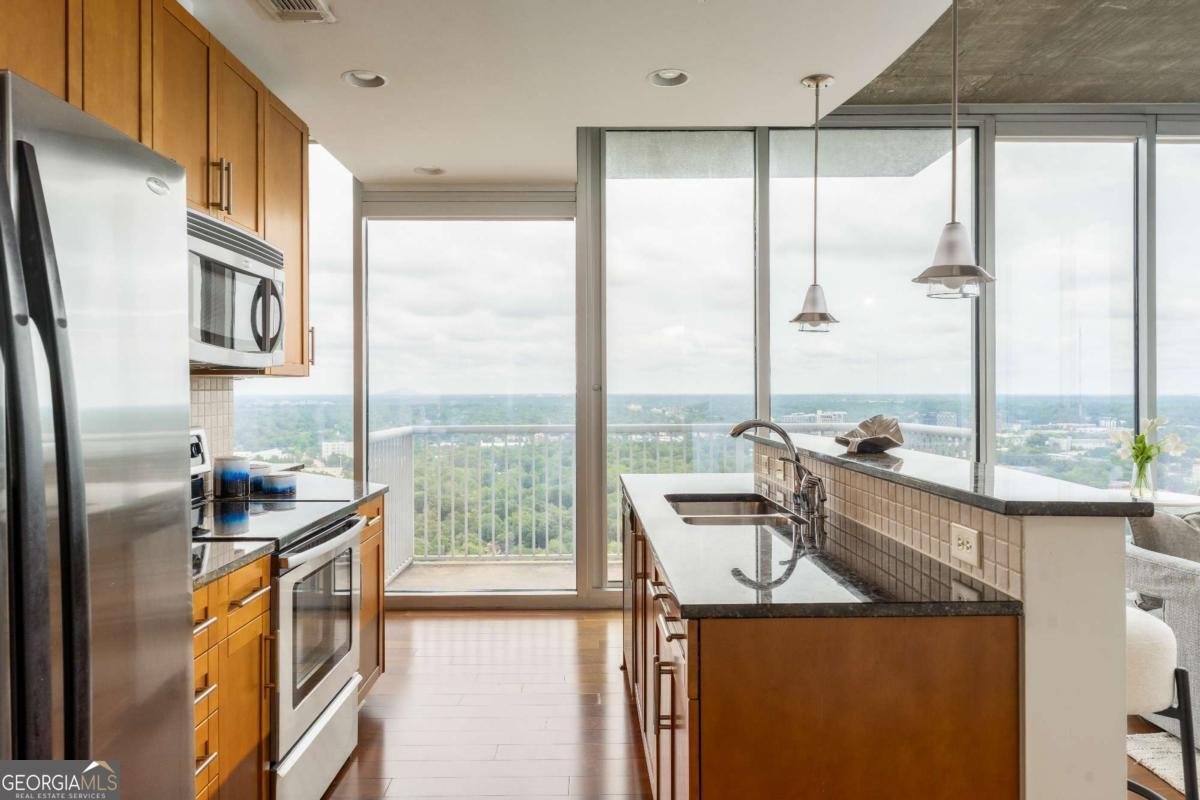 855 Peachtree Street Atlanta - 7
