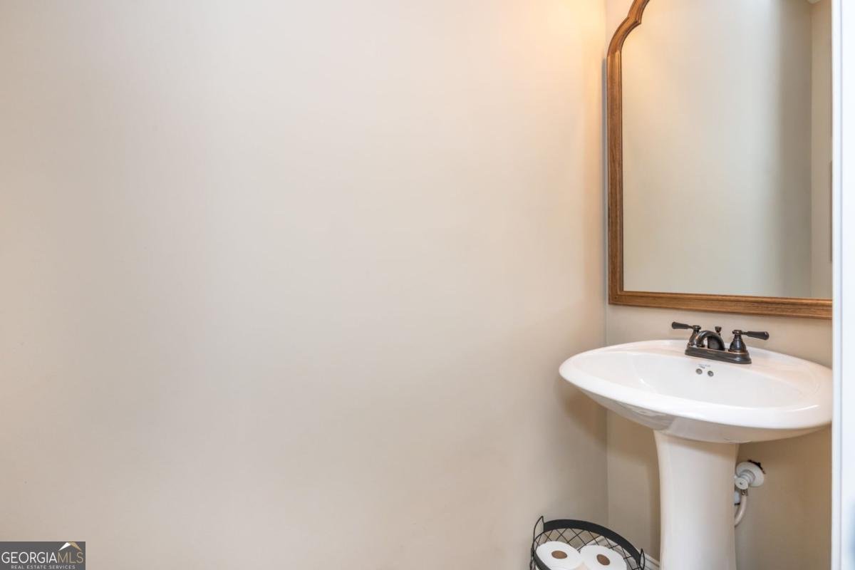 516 Black Horse Circle Canton - 30
