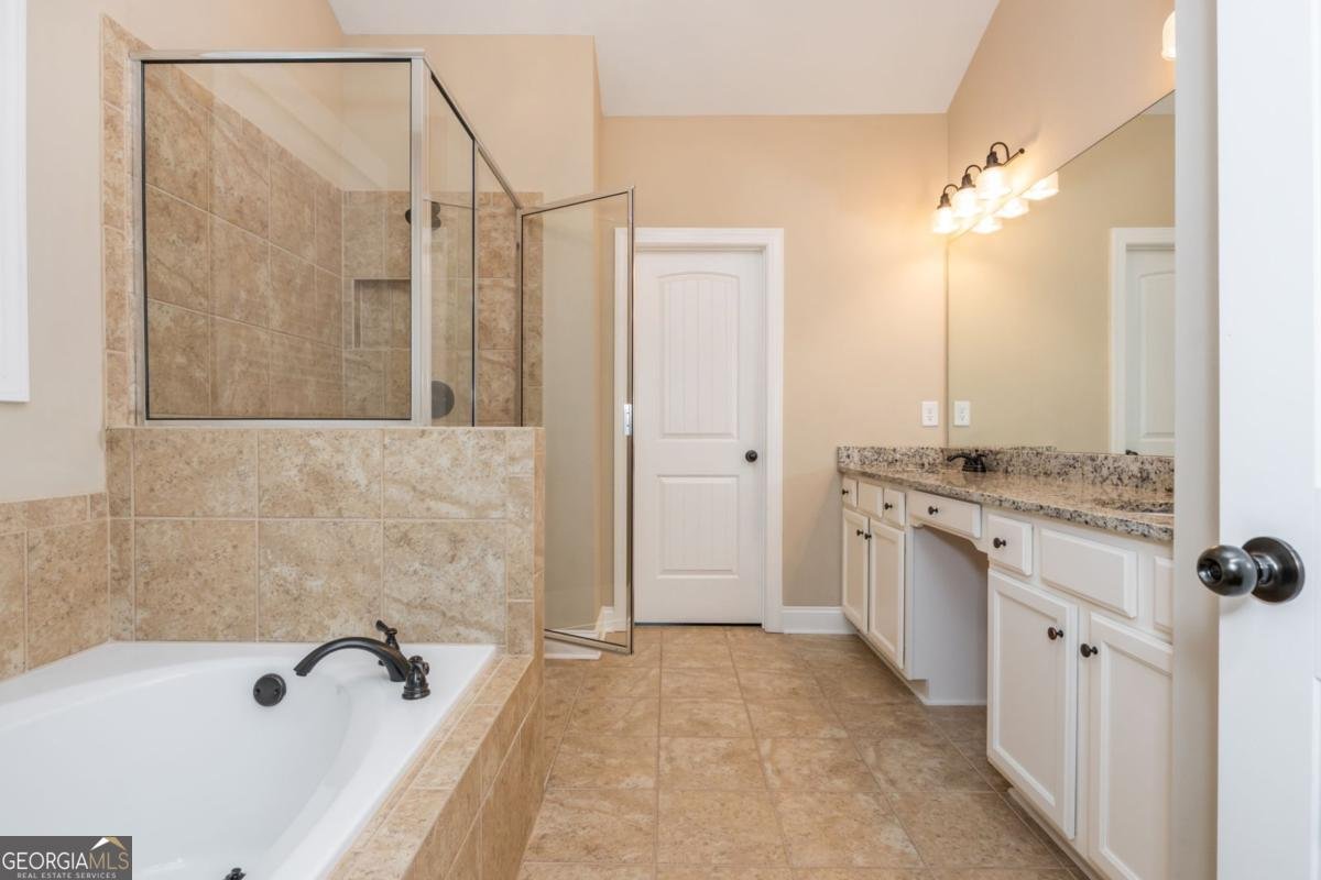 516 Black Horse Circle Canton - 36