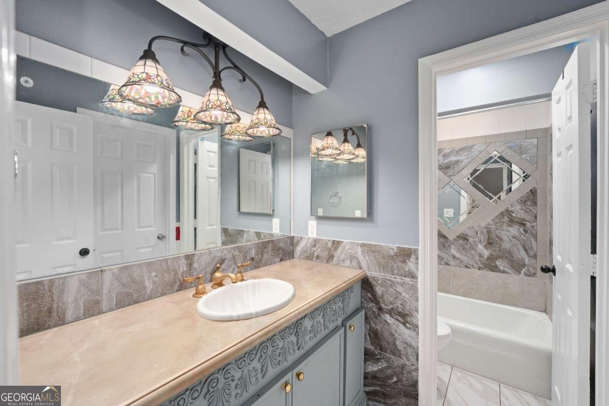 834 Lake Hollow Boulevard Marietta - 12