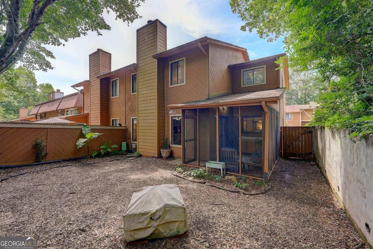 834 Lake Hollow Boulevard Marietta - 20