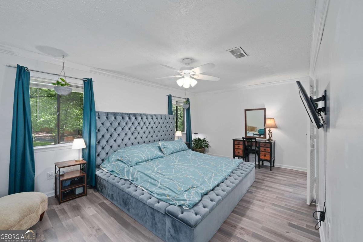 834 Lake Hollow Boulevard Marietta - 23