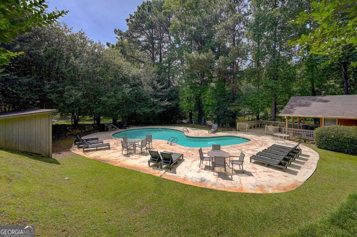834 Lake Hollow Boulevard Marietta - 28