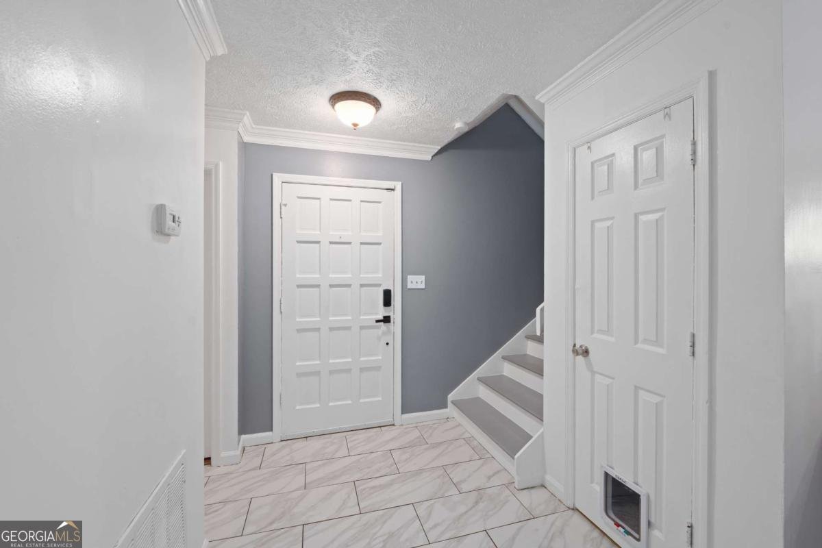 834 Lake Hollow Boulevard Marietta - 4