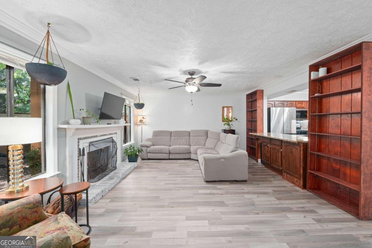 834 Lake Hollow Boulevard Marietta - 6