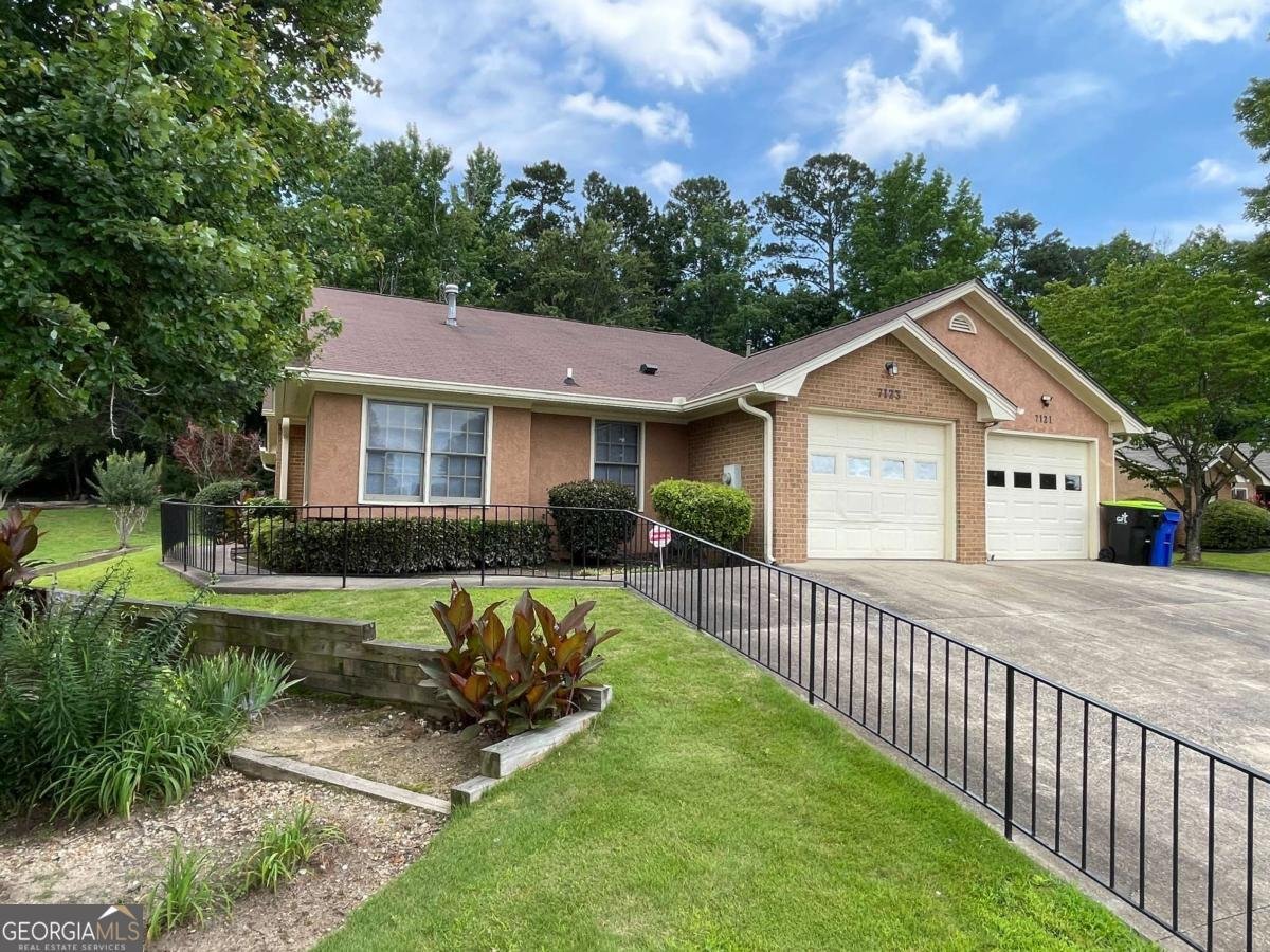 7123 Woodridge Lane Union City - 1