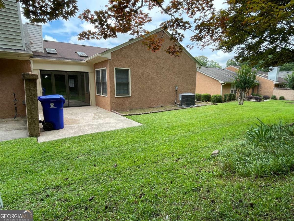 7123 Woodridge Lane Union City - 21