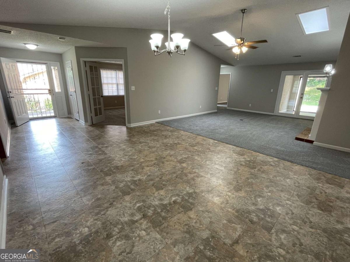 7123 Woodridge Lane Union City - 4