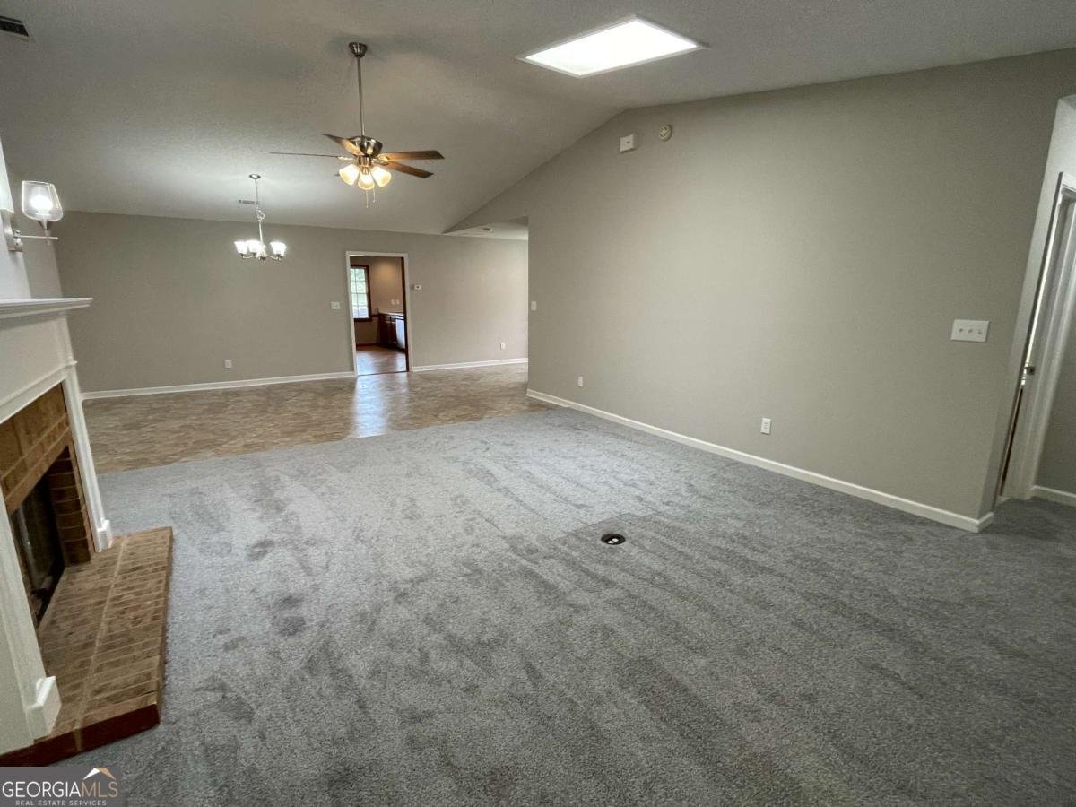 7123 Woodridge Lane Union City - 5