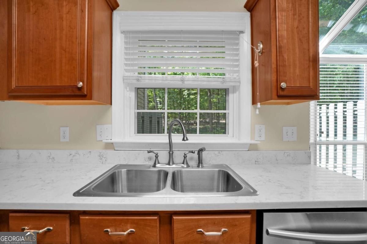 84 Mount Vernon Circle Atlanta - 11
