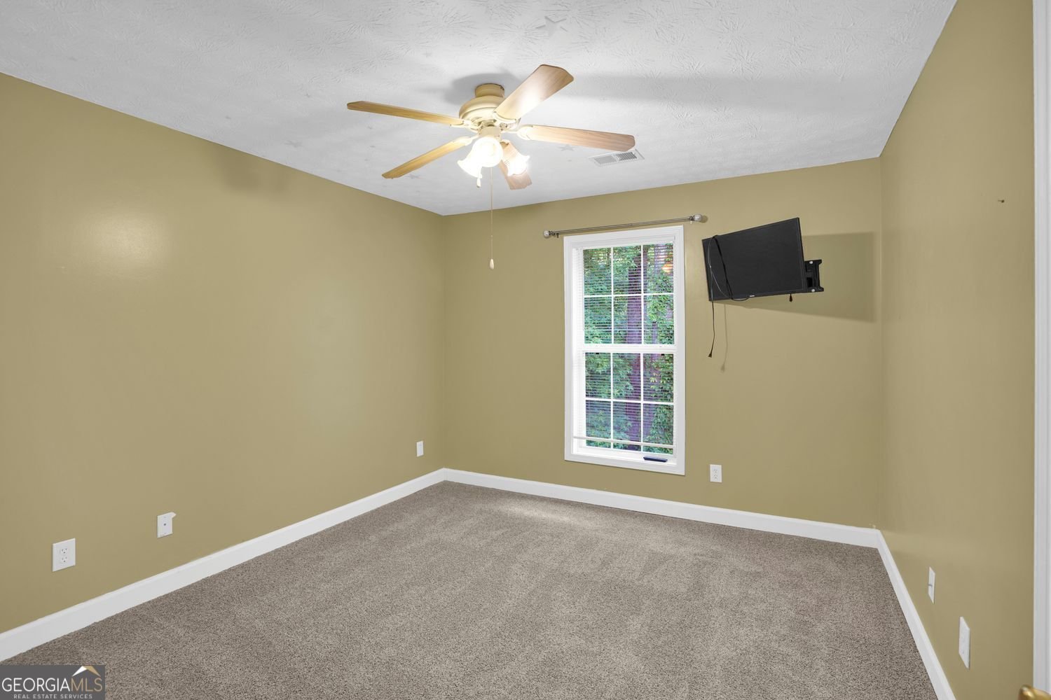 4000 4000 Mcpherson Drive Drive Acworth - 33
