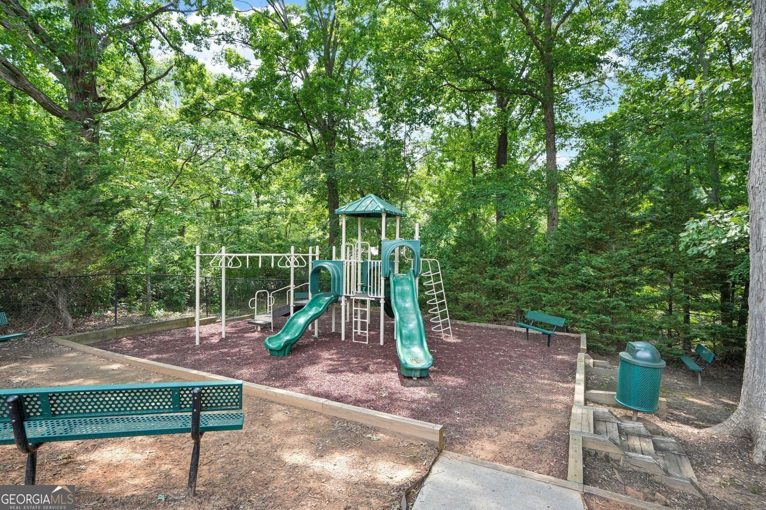 4000 4000 Mcpherson Drive Drive Acworth - 55