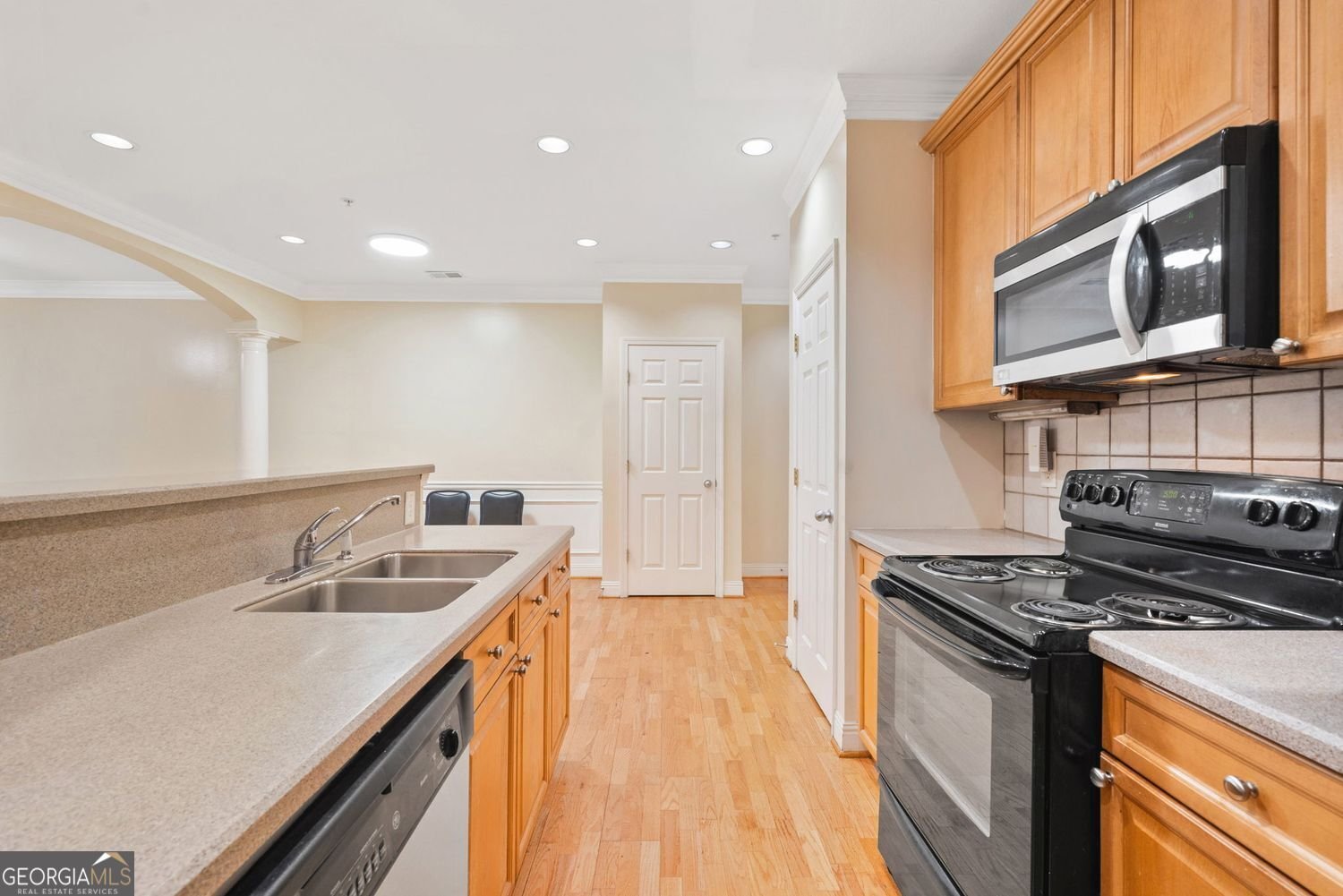 2303 Stratford Commons Decatur - 10