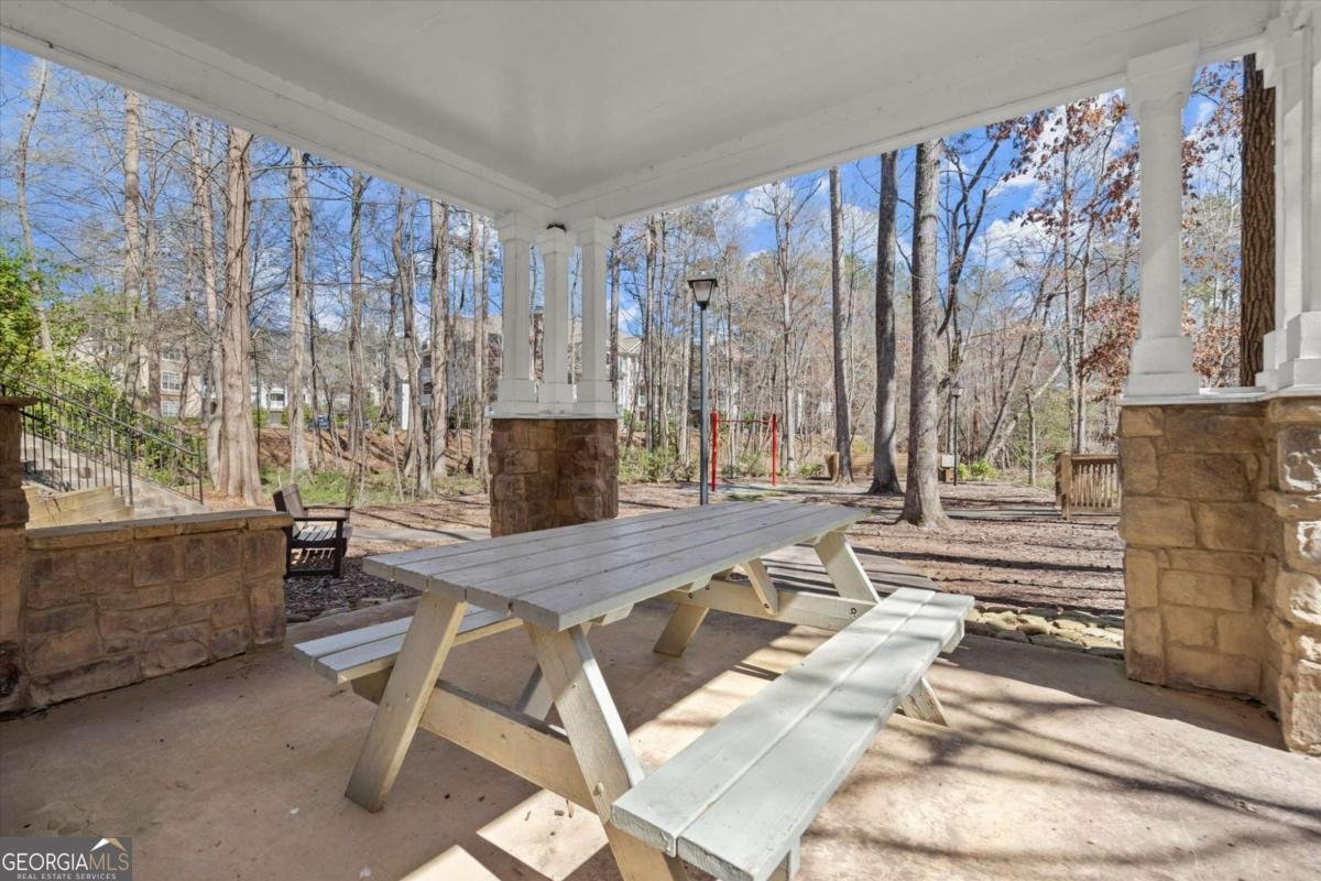 1024 Whitshire Way Alpharetta - 1