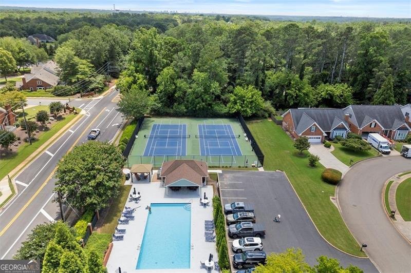 170 Shelli Lane Roswell - 70