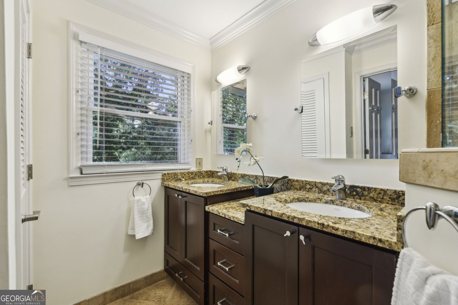 1151 Roxboro Cove Atlanta - 30