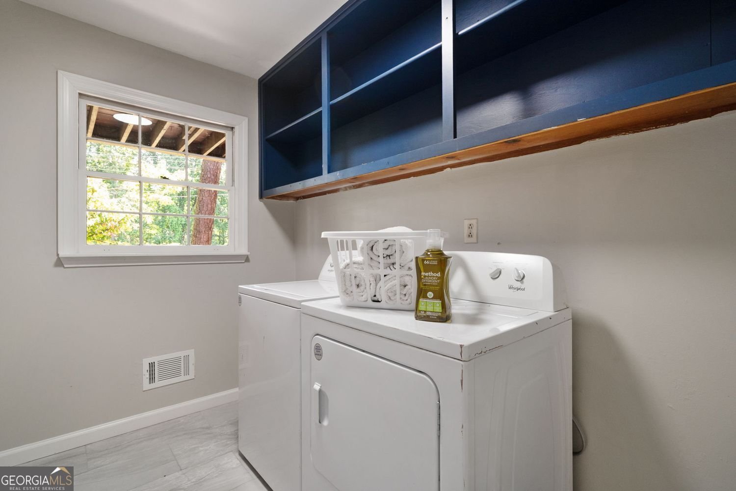 4214 Williamsburg Drive College Park - 27