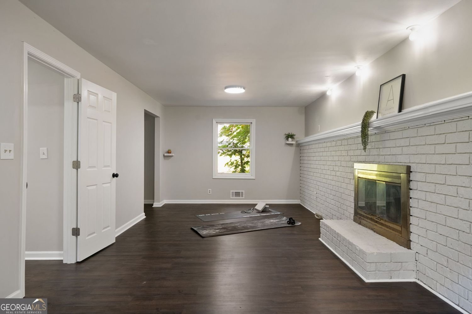4214 Williamsburg Drive College Park - 31