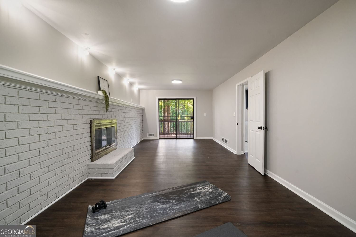 4214 Williamsburg Drive College Park - 32