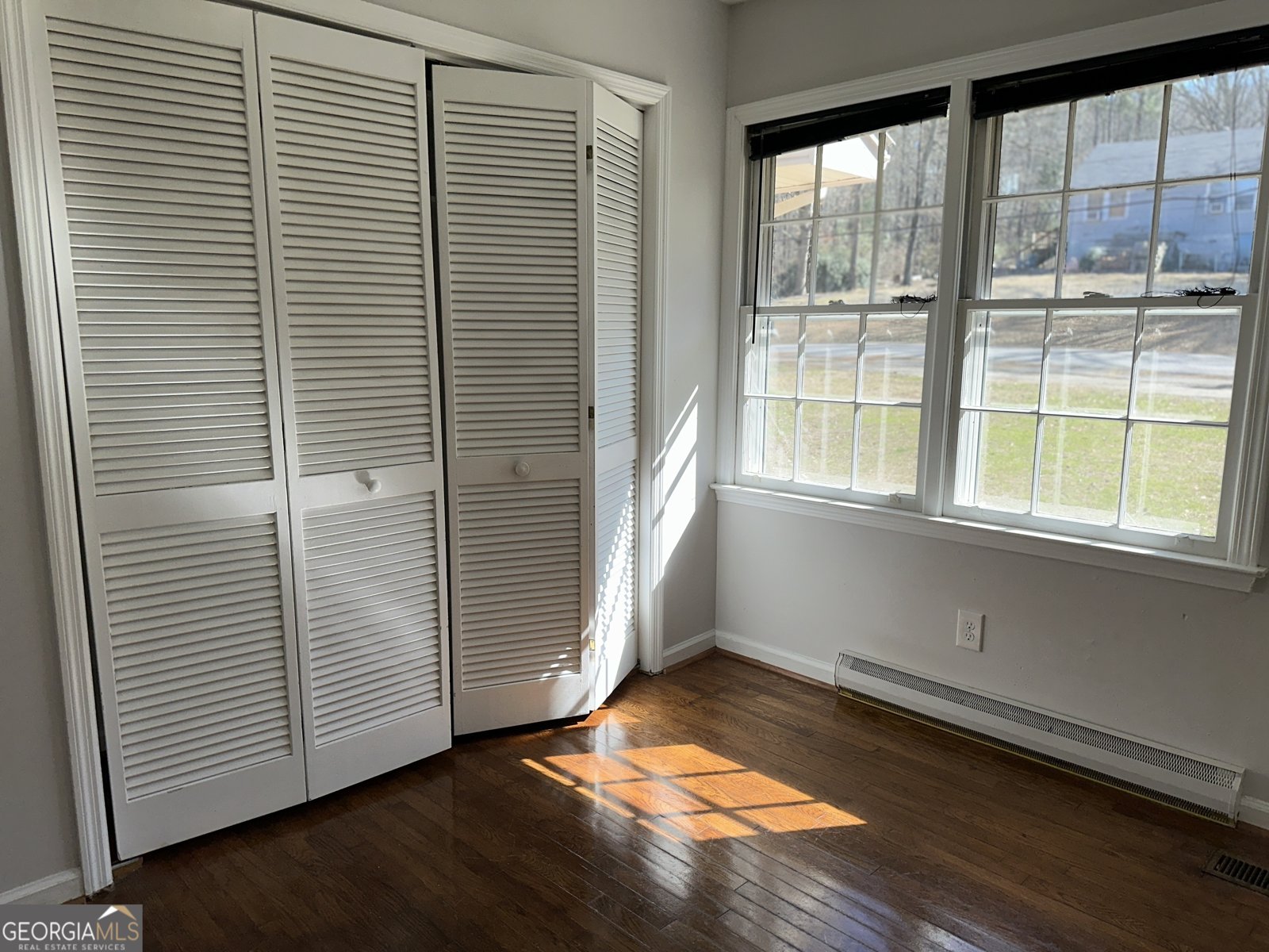 596 Mayes Way Manchester - 10